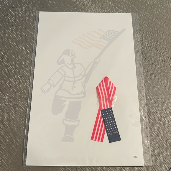 Fireman American flag decal and flag ribbon pin - Picture 1 of 1